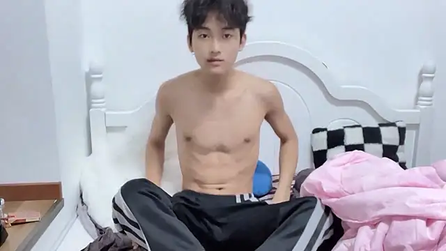 Snapshot of yangyang-2563 chatting on September 23, 2025, 2:20 pm yangyang-2563 online show from September 23, 2025, 2:20 pm