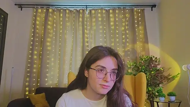 CareyHajdas online show from September 22, 2025, 1:24 pm