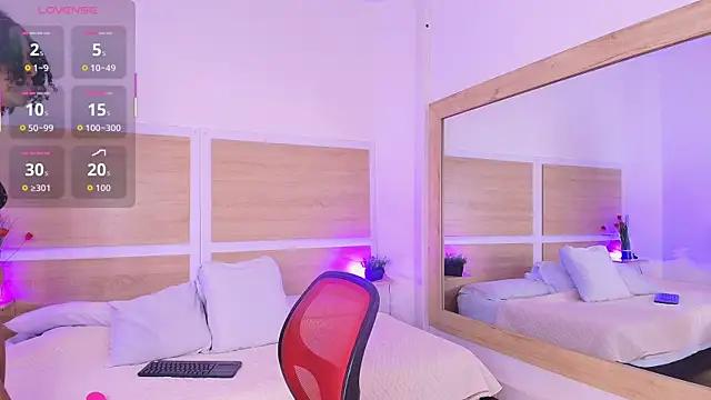 ValeryCortezm online show from November 15, 2025, 12:45 pm