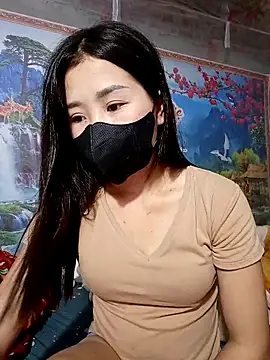 Snapshot of Vy_xx chatting on September 20, 2025, 4:24 am Vy xx online show from September 20, 2025, 4:24 am