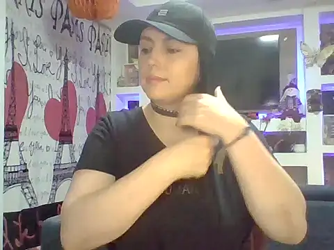 Snapshot of Venusina_07 chatting on October 20, 2025, 6:58 am Venusina 07 online show from October 20, 2025, 6:58 am