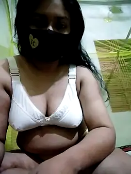 Snapshot of hafiza8746 chatting on September 13, 2025, 5:13 pm hafiza8746 online show from September 13, 2025, 5:13 pm