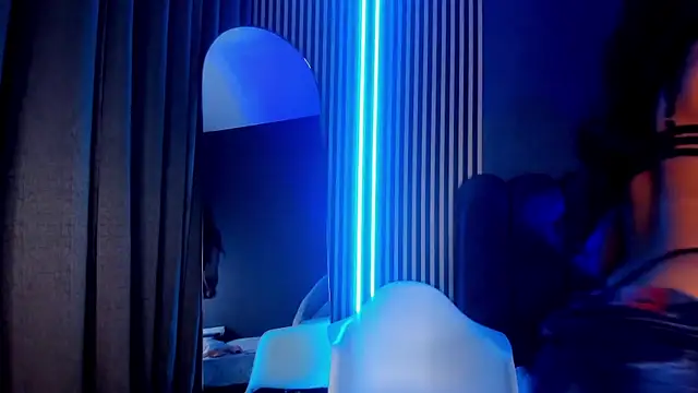 Keila Fg online show from October 21, 2025, 7:47 pm