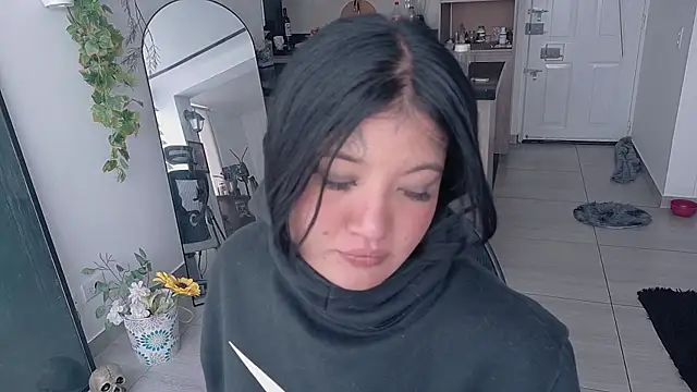 Snapshot of Unatatuada chatting on November 5, 2025, 7:14 pm Unatatuada online show from November 5, 2025, 7:14 pm