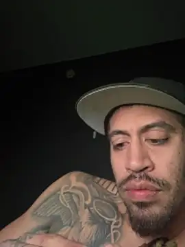 Snapshot of busnfatnutsLildee chatting on October 27, 2025, 12:31 pm busnfatnutsLildee online show from October 27, 2025, 12:31 pm