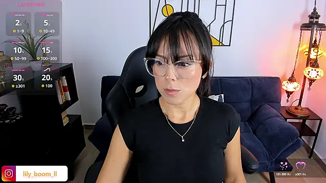 Lyliboomm online show from October 1, 2025, 11:00 pm