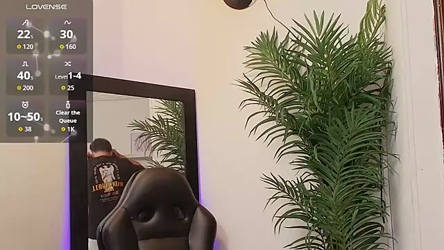 SALVATORE MULLER1 online show from October 2, 2025, 9:00 pm