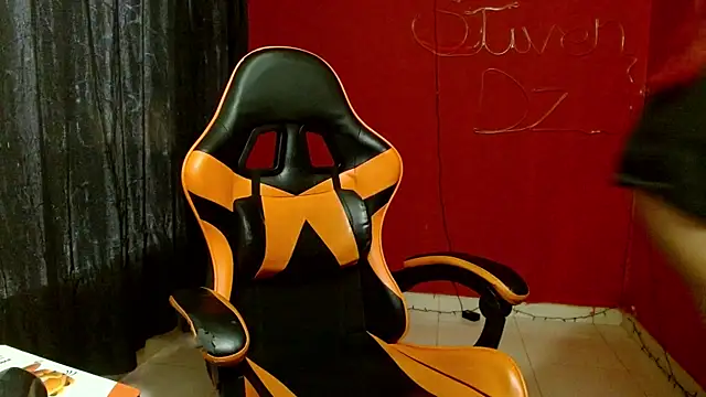 stvn hot online show from April 16, 2026, 9:39 pm