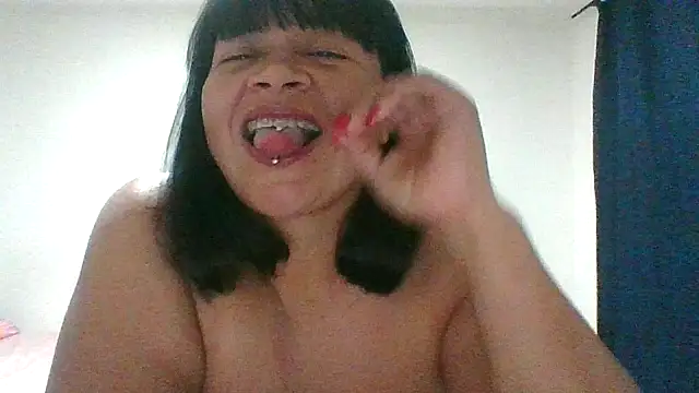 adri89-g online show from February 10, 2026, 12:37 am