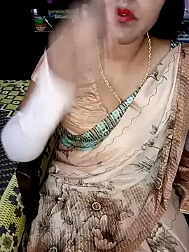 KannadaTamilTeluguBeauty online show from December 4, 2025, 3:43 pm