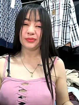 Wayne-and-Milu online show from February 20, 2026, 5:02 pm