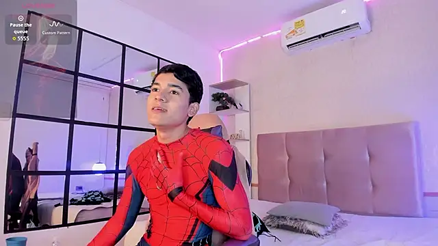 SandroVeyra online show from October 13, 2025, 3:50 am