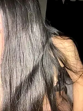 Snapshot of lily_rose26 chatting on November 12, 2025, 4:13 am lily rose26 online show from November 12, 2025, 4:13 am