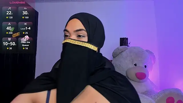 Snapshot of Alishaa_love chatting on September 15, 2025, 2:33 am Alishaa love online show from September 15, 2025, 2:33 am