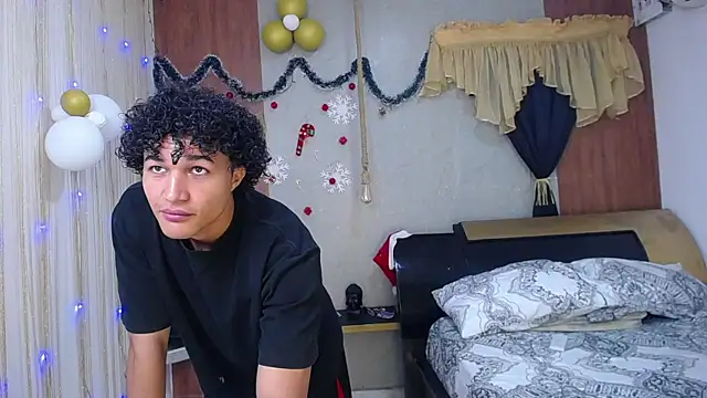 Snapshot of fire_drako_ chatting on January 6, 2026, 10:23 pm fire drako online show from January 6, 2026, 10:23 pm