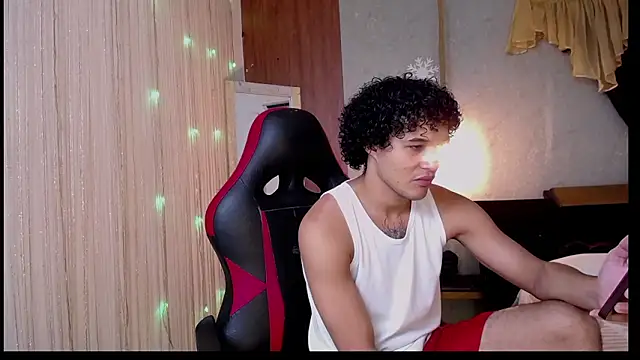 Snapshot of fire_drako_ chatting on February 9, 2026, 5:55 am fire drako online show from February 9, 2026, 5:55 am