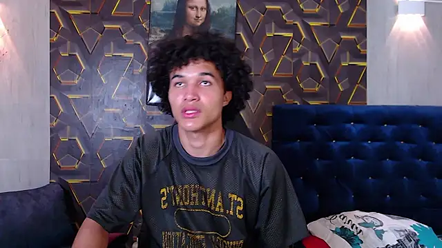 Snapshot of fire_drako_ chatting on February 22, 2026, 4:02 am fire drako online show from February 22, 2026, 4:02 am