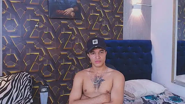 Snapshot of fire_drako_ chatting on June 18, 2026, 6:24 am fire drako online show from June 18, 2026, 6:24 am