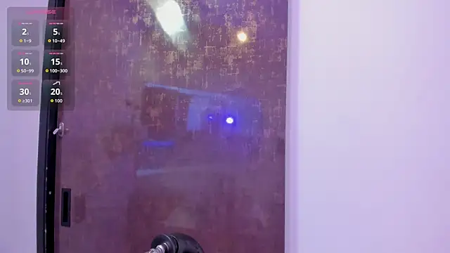 Snapshot of cherry_skinny_ chatting on April 1, 2026, 4:02 am cherry skinny online show from April 1, 2026, 4:02 am