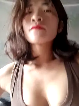 Snapshot of Mina-pusy chatting on October 21, 2025, 1:39 am Mina-pusy online show from October 21, 2025, 1:39 am