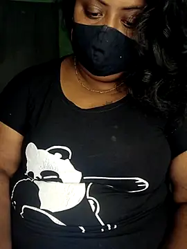 sonali134 online show from October 13, 2025, 5:57 pm