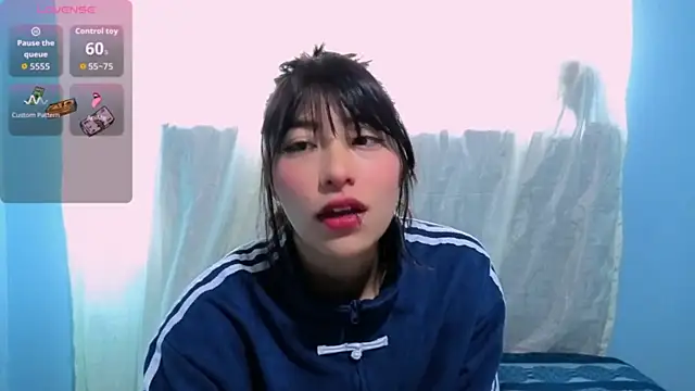 Sullyoonn online show from March 9, 2026, 12:42 pm