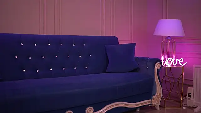 KatieHayes online show from February 5, 2026, 7:18 pm