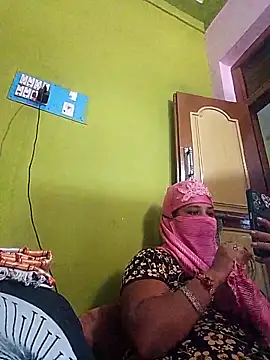 TAMI KAYAL online show from November 8, 2025, 7:08 am