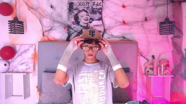 Snapshot of Billie_Turner_ chatting on October 25, 2025, 4:09 am Billie Turner online show from October 25, 2025, 4:09 am