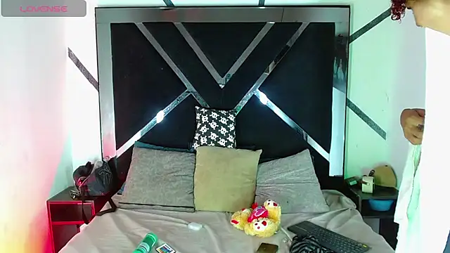 Snapshot of Billie_Turner_ chatting on October 26, 2025, 7:09 pm Billie Turner online show from October 26, 2025, 7:09 pm