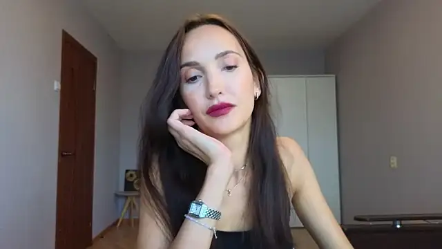 Lillian-Clark online show from September 27, 2025, 11:15 am