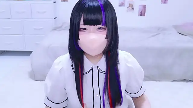 Nano chan  online show from October 6, 2025, 11:18 am