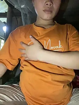 Van xx online show from October 3, 2025, 8:22 am