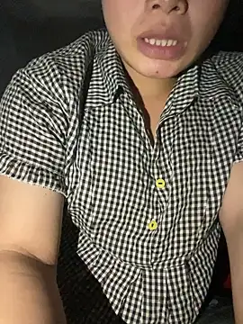 Van xx online show from October 4, 2025, 2:15 pm