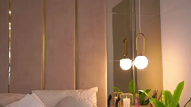 CamilaStarr online show from February 7, 2026, 8:01 pm