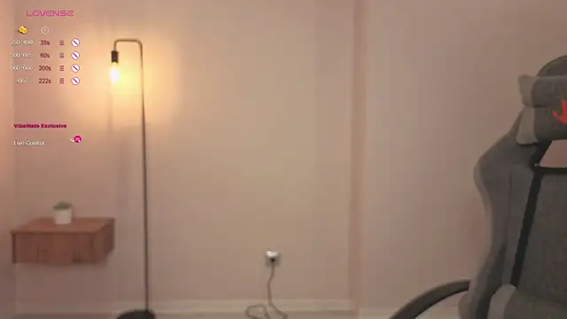 Frences Eyes online show from October 29, 2025, 1:46 pm