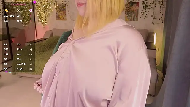 Snapshot of Aki_nohana chatting on October 25, 2025, 5:30 pm Aki nohana online show from October 25, 2025, 5:30 pm