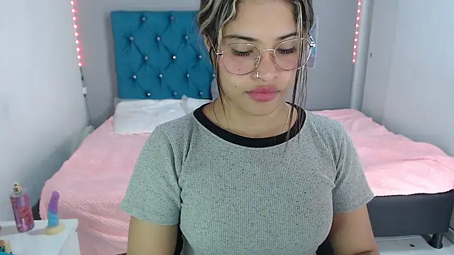 mia sexgirl online show from July 1, 2026, 2:29 pm