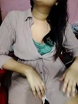 rasmiva online show from October 12, 2025, 7:35 pm