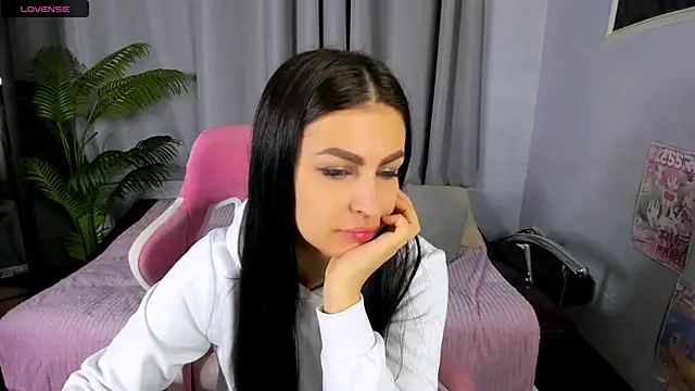 KatrinaBlaze online show from September 27, 2025, 7:35 am