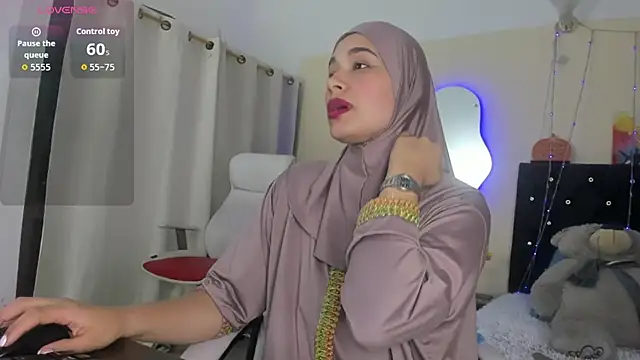 ShanaJamil online show from March 14, 2026, 3:50 pm