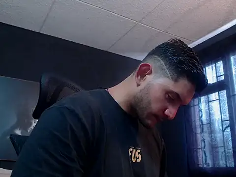 RichardMilleer online show from November 19, 2025, 1:55 pm