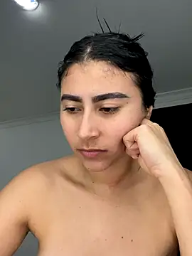 Isabella Montoya online show from November 8, 2025, 7:23 pm