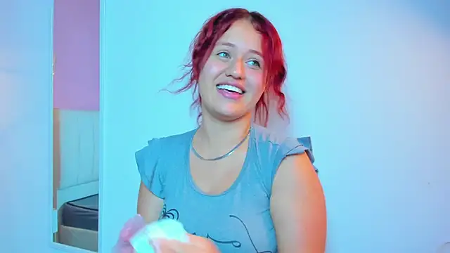  ruby red online show from November 4, 2025, 4:22 am