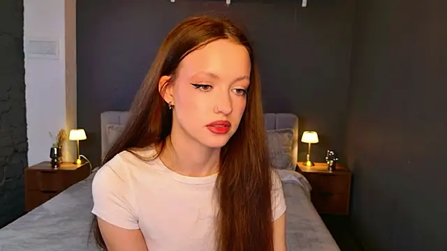SallyPinkman online show from May 3, 2026, 1:06 pm