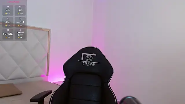 NANAKY TAY online show from October 22, 2025, 11:54 am