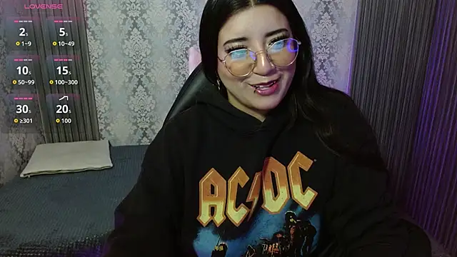 NANAKY TAY online show from November 2, 2025, 12:29 pm