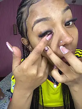 Snapshot of PrettyTiana_ chatting on November 20, 2025, 6:51 pm PrettyTiana online show from November 20, 2025, 6:51 pm