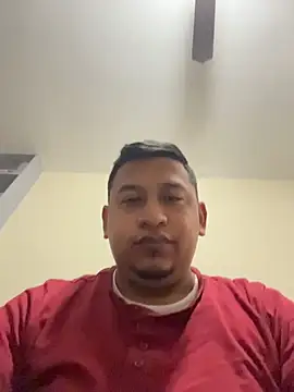 Snapshot of dannybs05 chatting on November 6, 2025, 3:46 pm dannybs05 online show from November 6, 2025, 3:46 pm