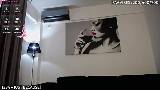 SassyCookies online show from October 28, 2025, 1:53 am